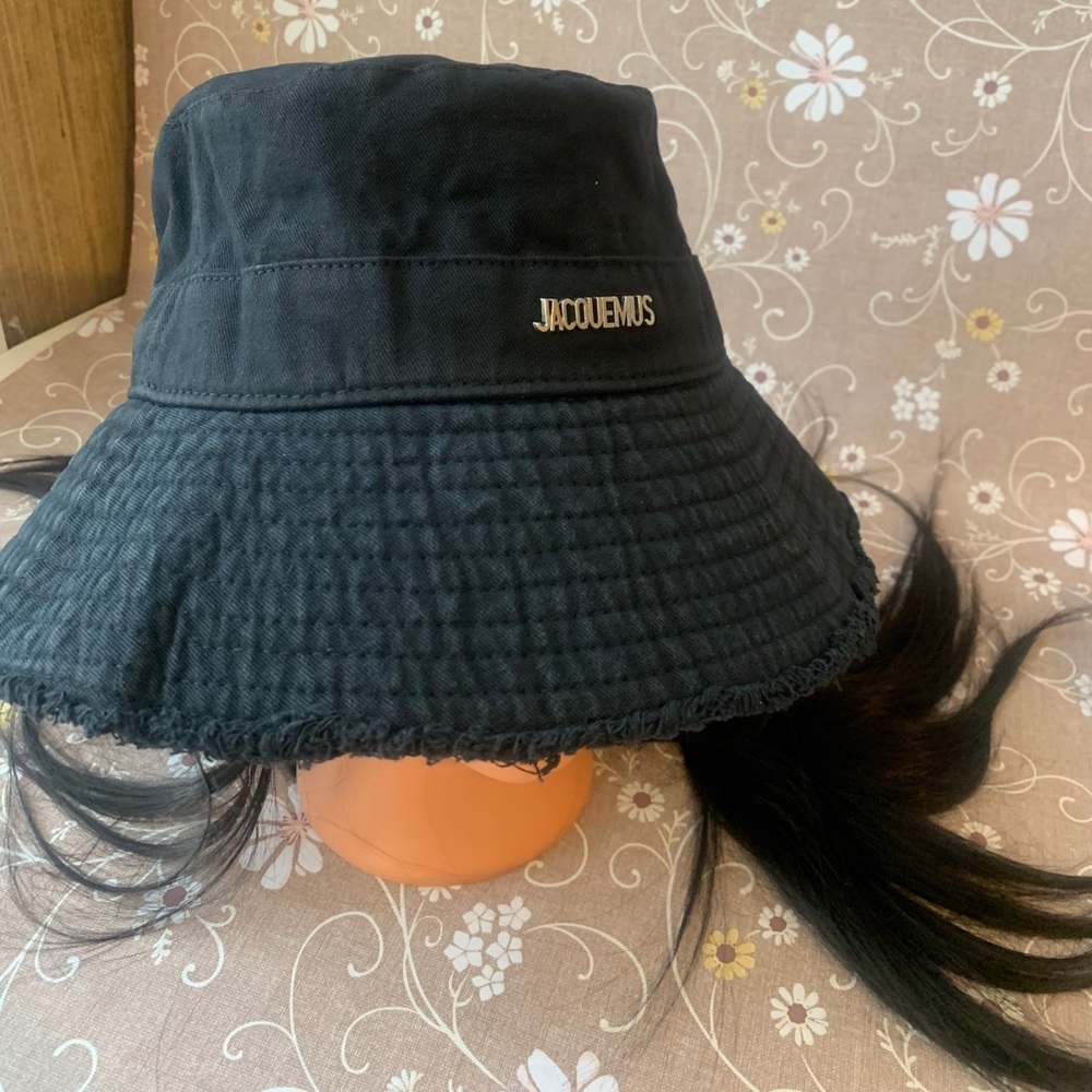Jacquemus hat - Picture 2 of 7